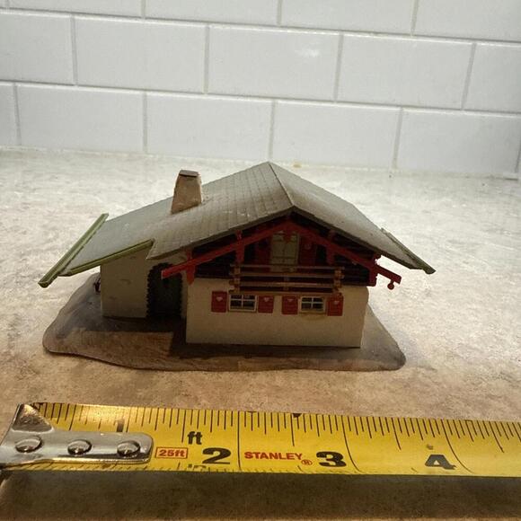 FALLER 130287 Mountain Chalet HO Scale - Picture 1 of 8